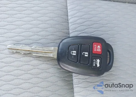 2016 Toyota Corolla Le z USA, uszkodzony, nr VIN 2T1BURHE4GC583691